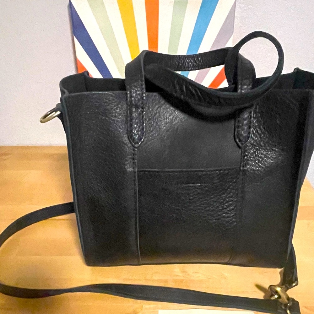 Portland Leather Goods Classic Lola in Pebbled Black (Crossbody)